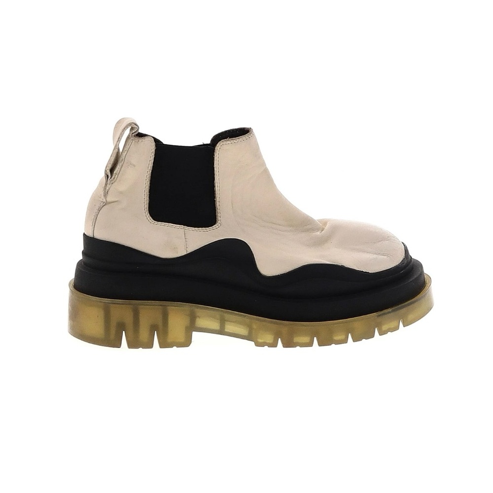 Bottega Veneta Chelsea Boots